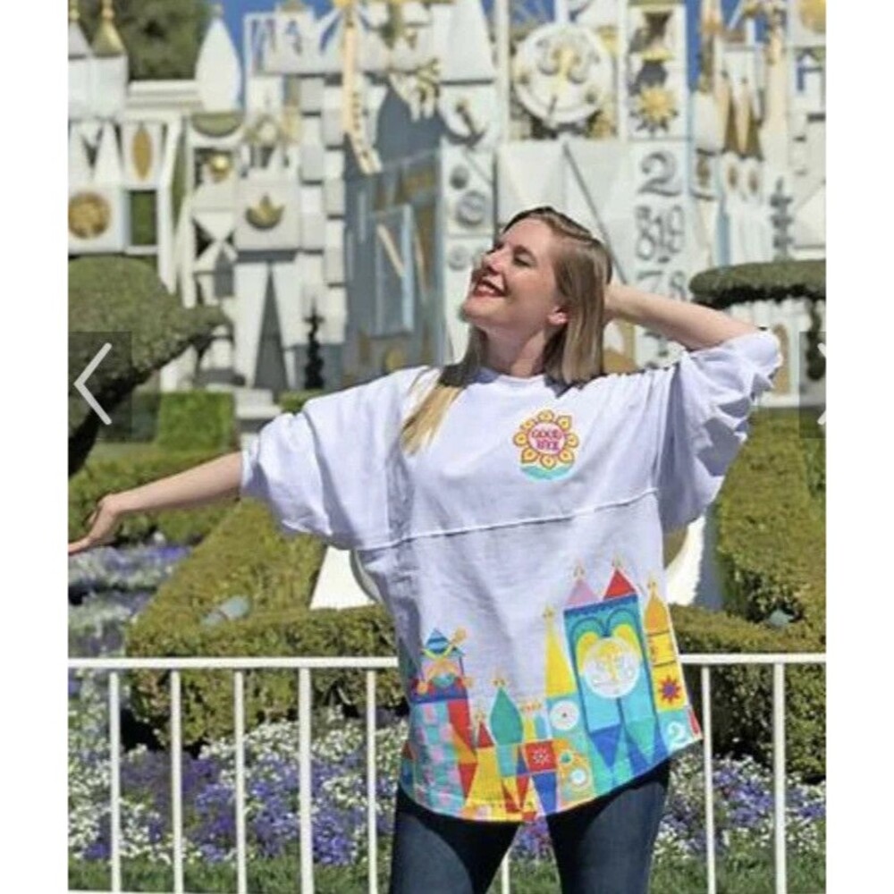 Disney Parks Spirit Jersey Adult Sz M It’s A Small World Good Bye Made in USA